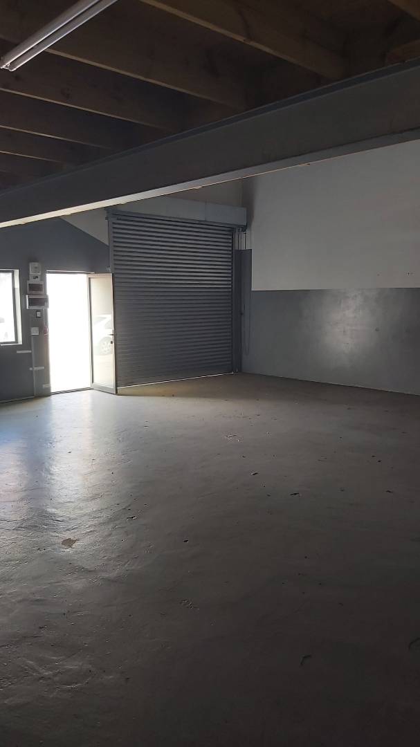 To Let commercial Property for Rent in Fairview Industrial Eastern Cape